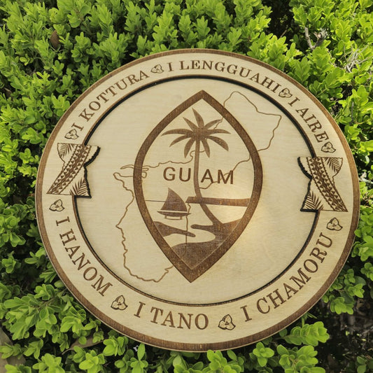 Chamoru Heritage Round Sign – "I Kottura"
