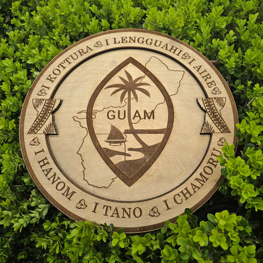 Chamoru Heritage Round Sign – "I Kottura"
